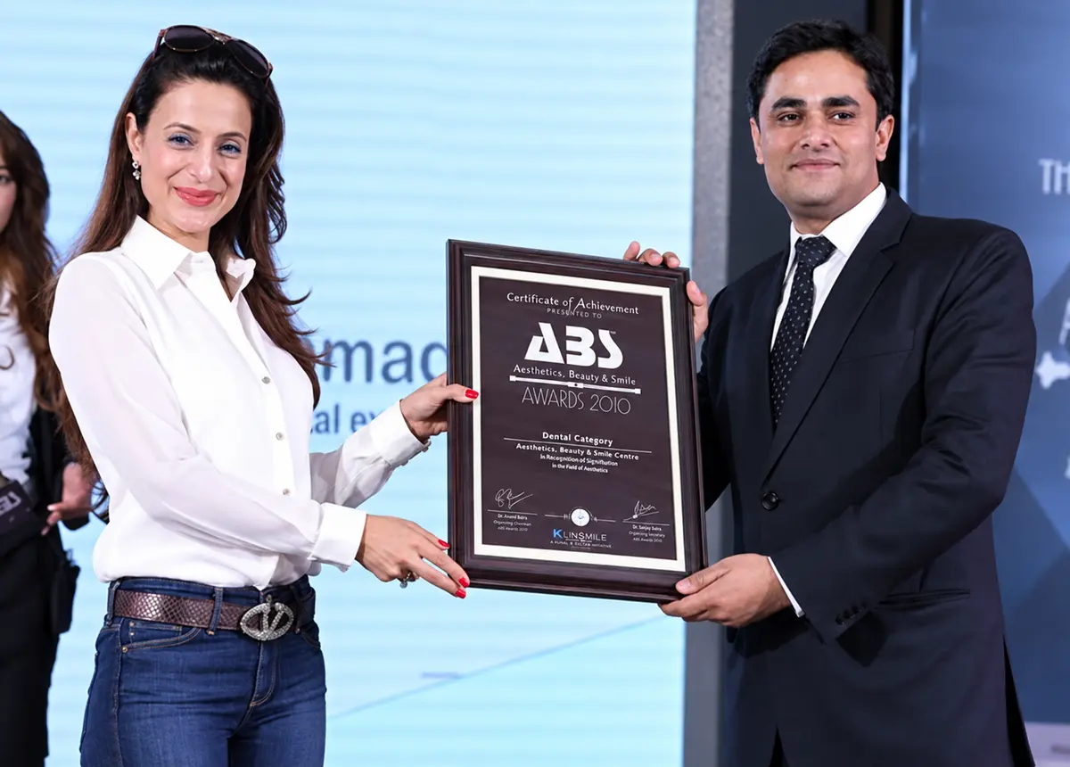Dental Samagra receiving a national award for dental care